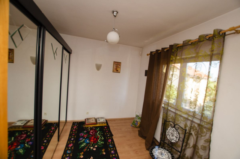 Închiriere vilă modernă în ansamblul rezidențial Pipera