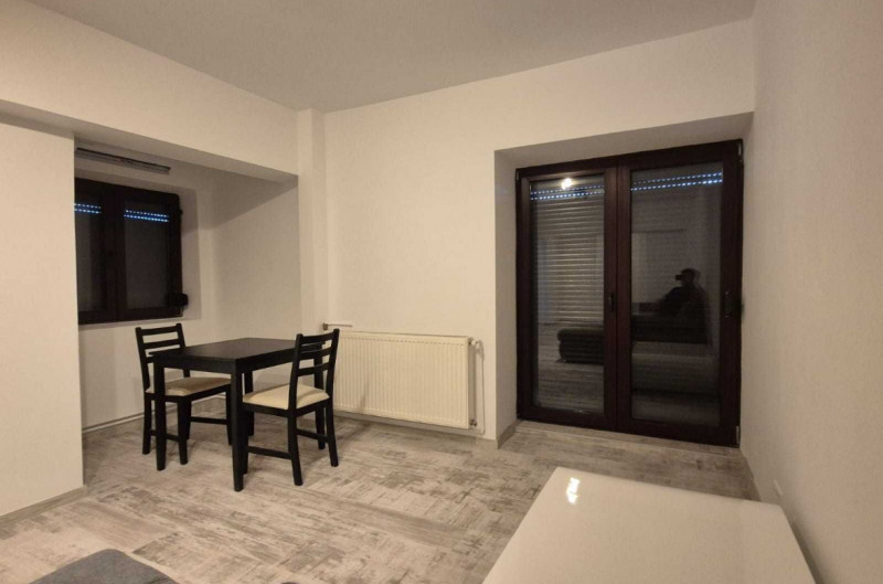 Închiriere apartament de 2 camere Unirii