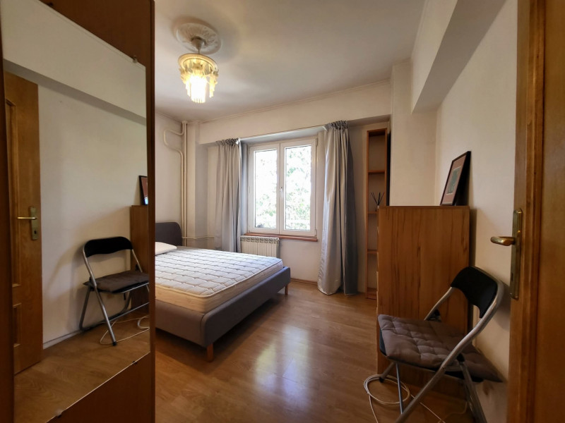 Închiriere apartament de 3 camere Timpuri Noi