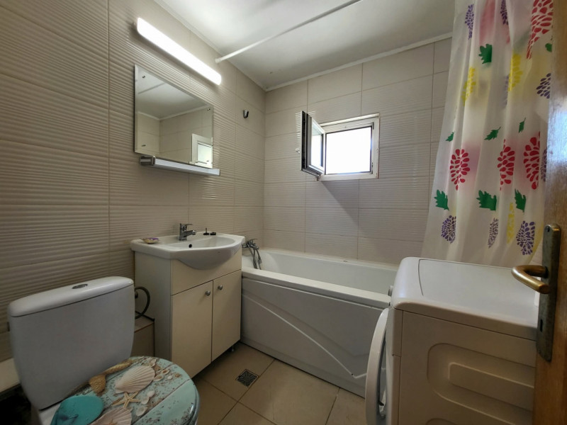 Închiriere apartament de 3 camere Timpuri Noi