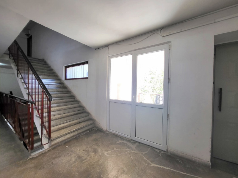 Închiriere apartament de 3 camere Timpuri Noi