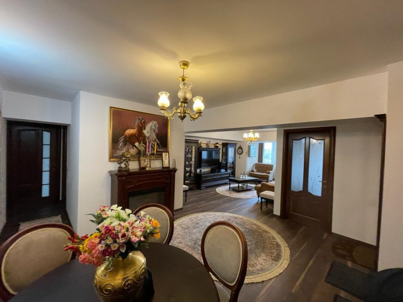 Închiriere apartament de 3 camere Unirii- Piața Alba-Iulia