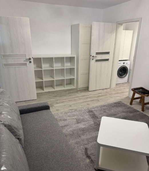 Închiriere apartament de 2 camere Tineretului