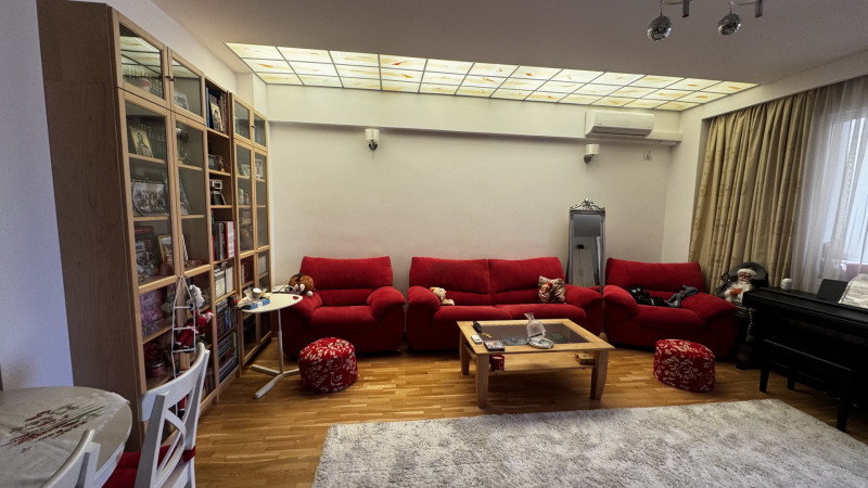 Vânzare apartament de 4 camere Calea Floreasca
