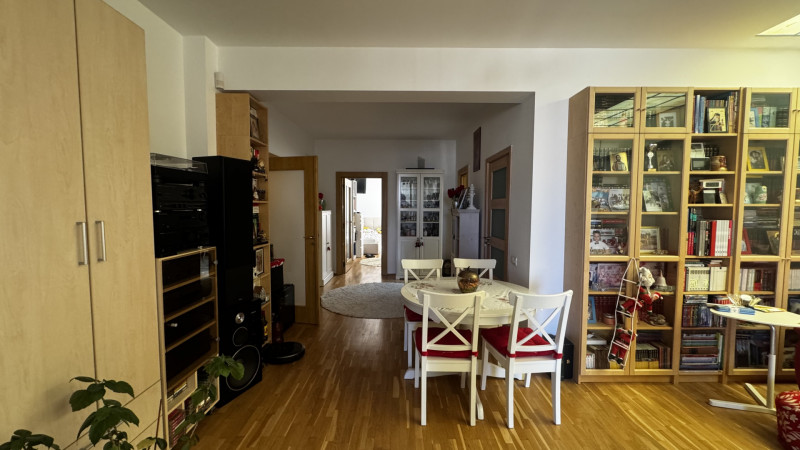 Vânzare apartament de 4 camere Calea Floreasca