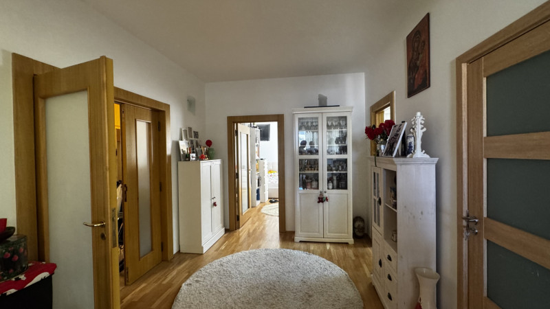 Vânzare apartament de 4 camere Calea Floreasca
