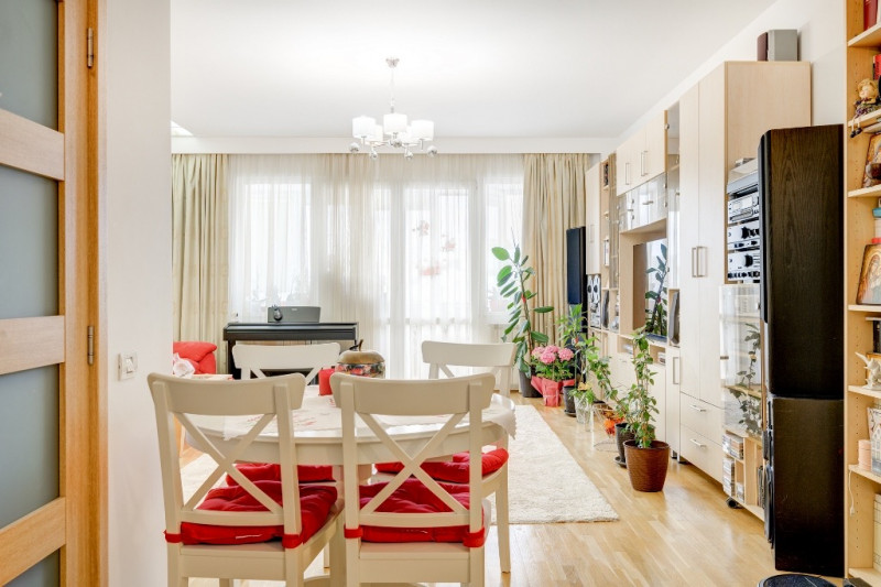 Vânzare apartament de 4 camere Piața Floreasca