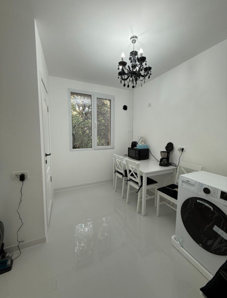Vanzare apartament de 2 camere Drumul Taberei