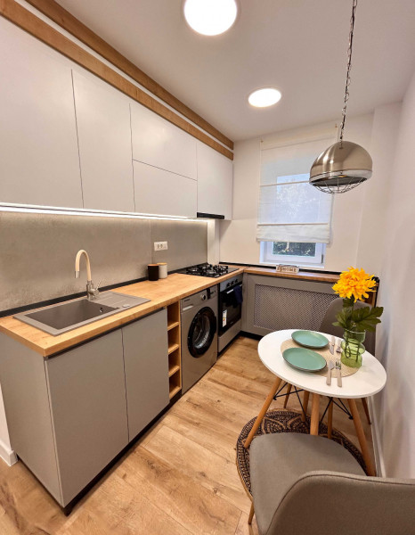 Vânzare apartament de 2 camere Drumul Taberei- Mall Plaza