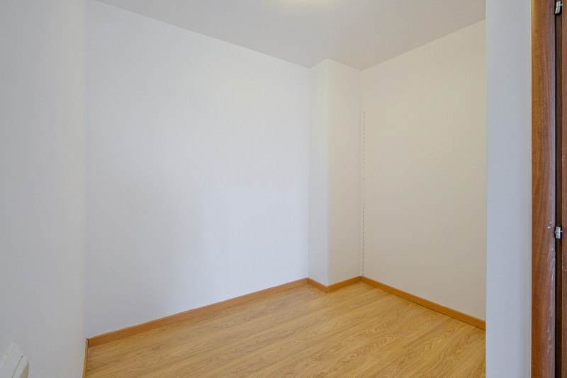 Apartament spațios 3 camere, 3bai, 2 locuri de parcare incluse