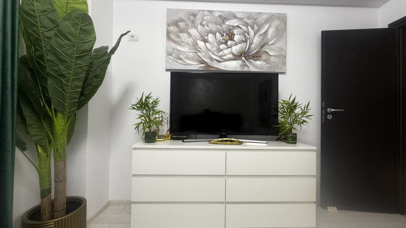 Vânzare apartament de 3 camere Militari 