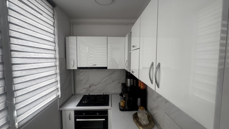Vânzare apartament de 3 camere Militari 