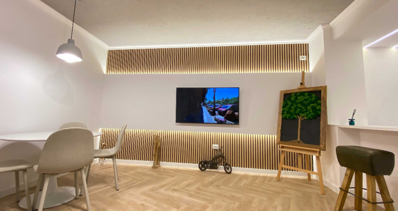 Vânzare apartament de 3 camere Tineretului