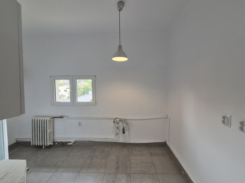 Primaverii inchiriere apartament 4 camere in vila
