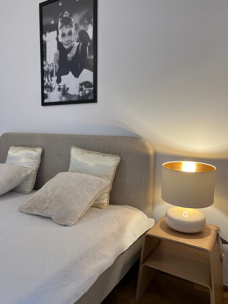 Închiriere apartament de 3 camere Vatra Luminoasa-Scoala 49