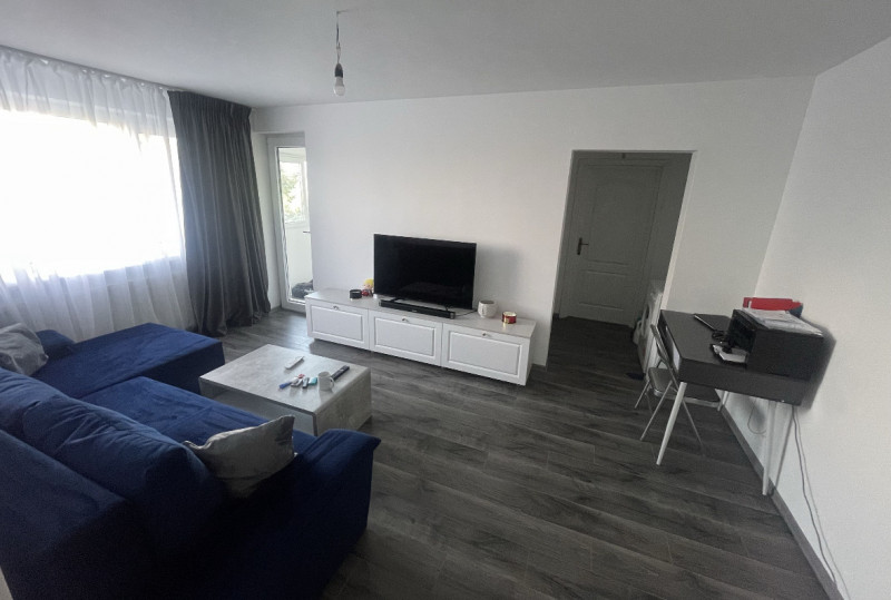 Vânzare apartament de 2 camere Drumul Taberei- Favorit