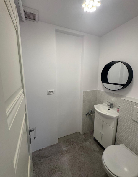 Vânzare apartament de 3 camere Piața Muncii- Decebal
