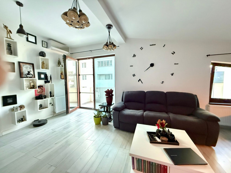 Vânzare apartament de 3 camere Militari Residence