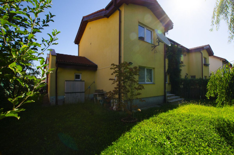 Închiriere vilă modernă în ansamblul rezidențial Pipera