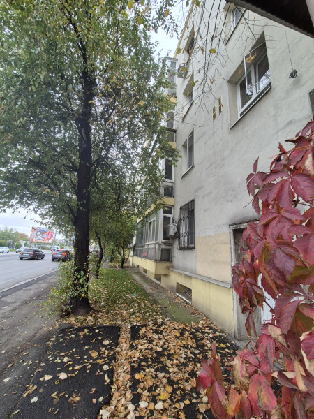 Apartament  2 camere, decomandat - Barbu Văcărescu 