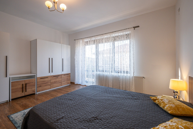 Casă de vânzare în Otopeni, complex rezidențial liniștit și prietenos