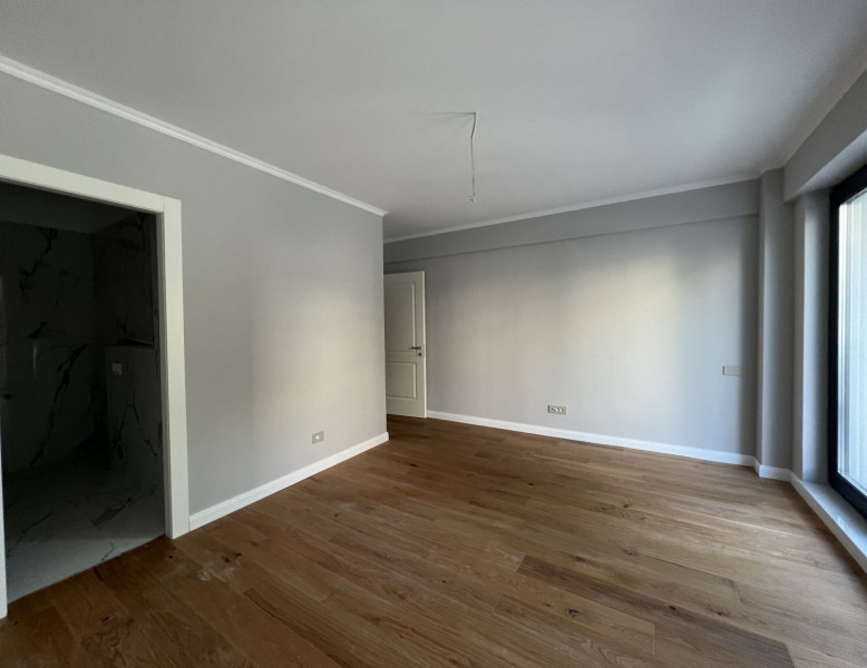 Unirii, apartament cu 2 parcari !