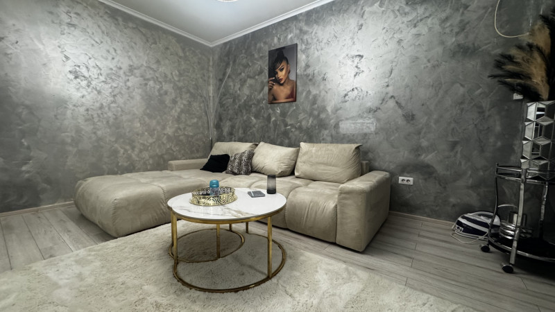 Vânzare apartament de 3 camere Militari Residence