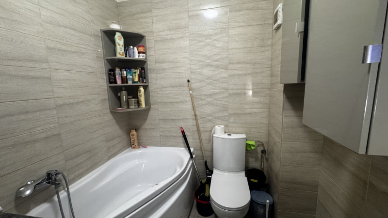 Vânzare apartament de 3 camere Militari Residence