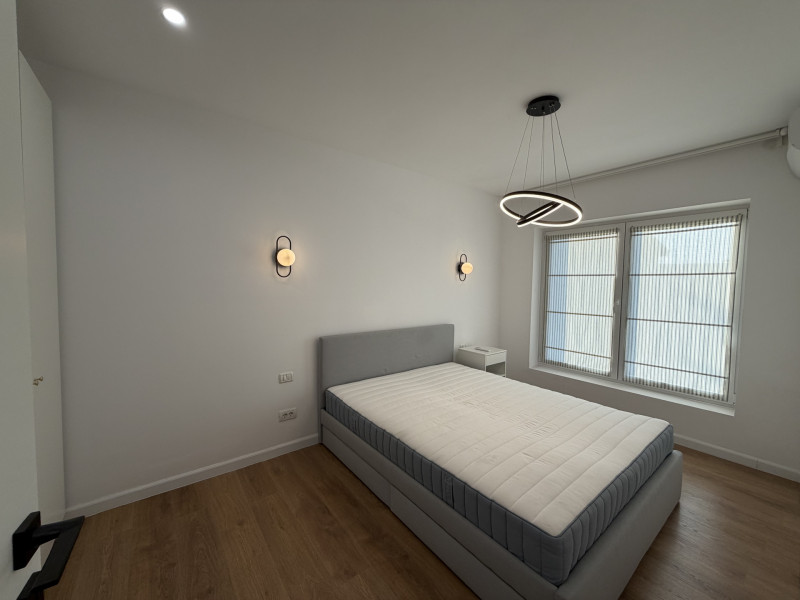 Vilă modernă cu 5 camere de închiriat în complex rezidential, Pipera 