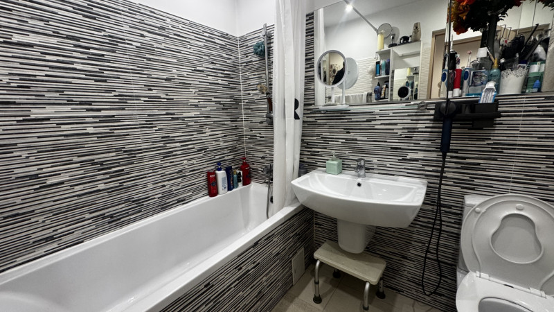 Vânzare apartament de 2 camere Militari Residence- Style Residence