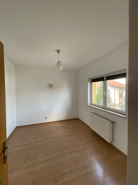 Închiriere vilă modernă în ansamblul rezidențial Pipera