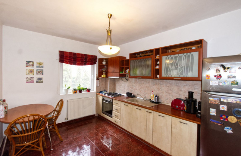 Vilă de Închiriat în Ansamblul Rezidențial Pipera 