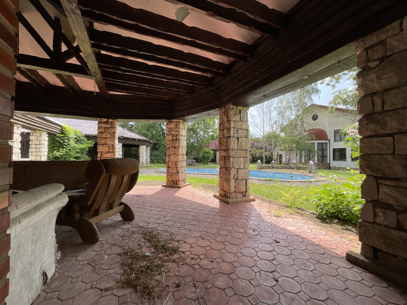 Vilă  cu Vedere si acces  la Lac Snaov–  visul tău din Izvorani