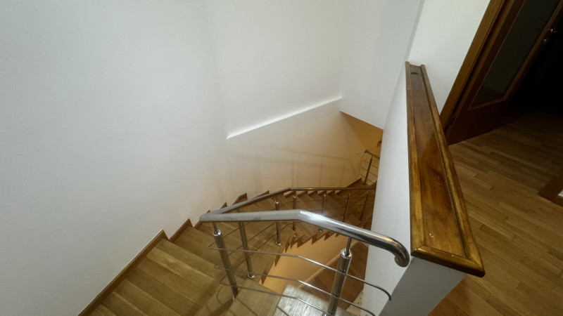 INCHIRERE duplex 3 camere- Herastrau
