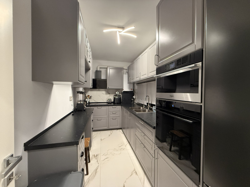 Unirii Palatul Parlamentului bloc 2023