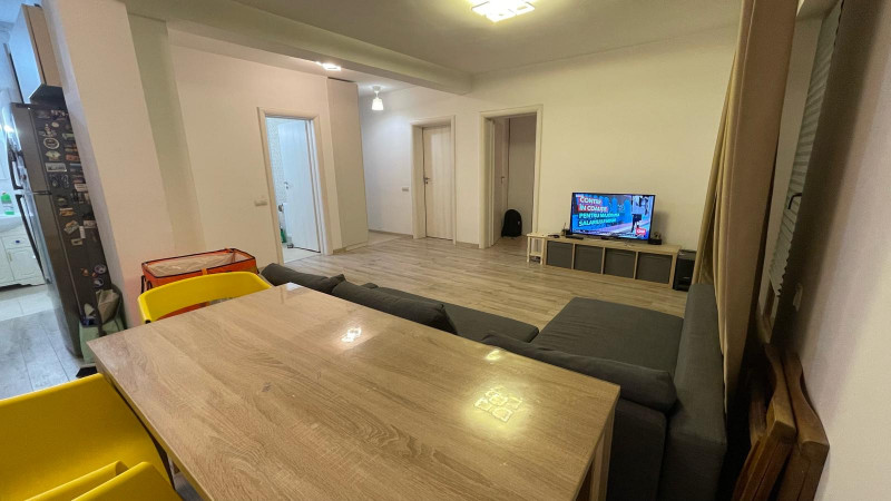 Vânzare apartament de 3 camere Militari Residence