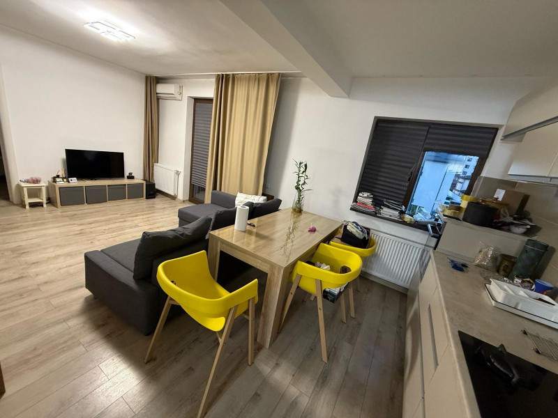 Vânzare apartament de 3 camere Militari Residence