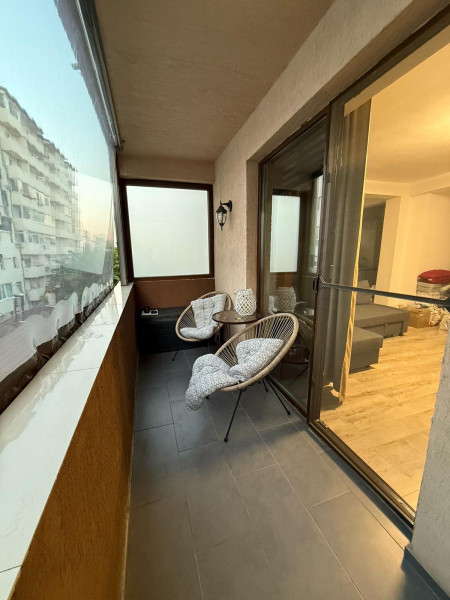 Vânzare apartament de 3 camere Militari Residence
