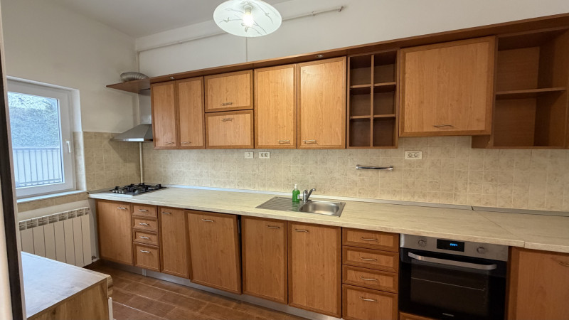 Vilă  de închiriat – Iancu Nicolae, Băneasa 