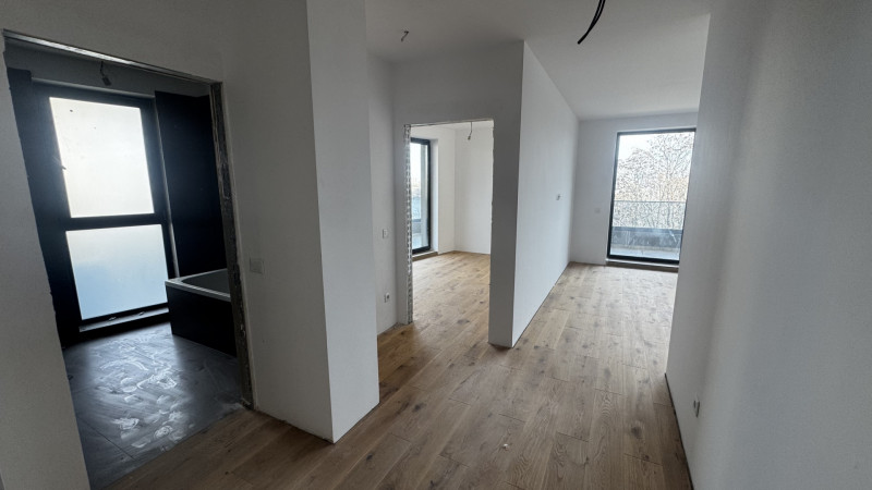 Vânzare apartament de 3 camere Pipera- vedere lac