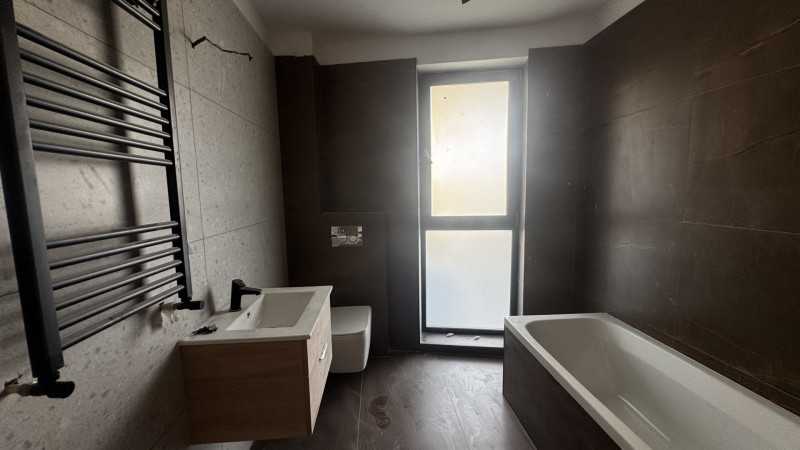 Vânzare apartament de 3 camere Pipera- vedere lac