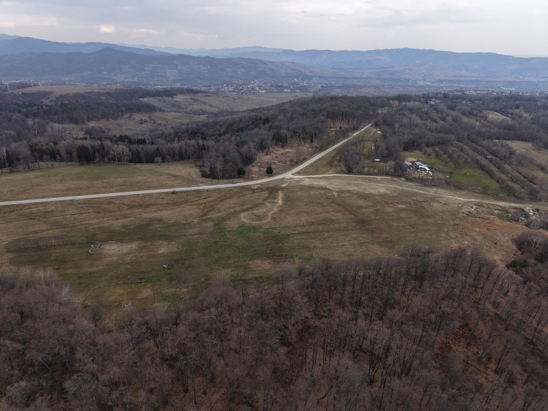 Vânzare teren Slănic Prahova- Platoul Teisani