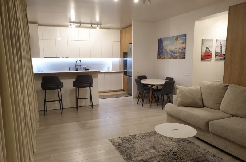 Vânzare apartament de 2 camere Unirii- SOHO