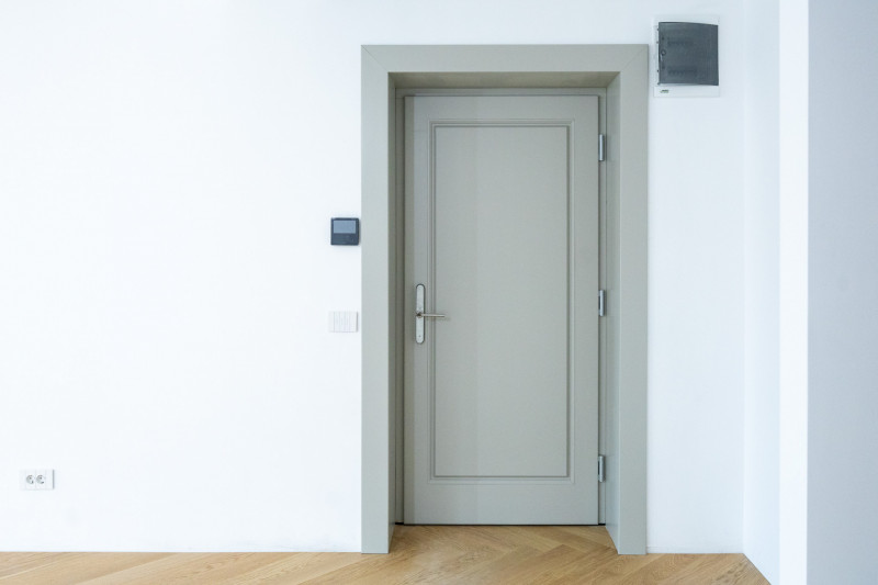 Apartament la parter în Foresti Sinaia – Elegant. Spațios. În inima naturii