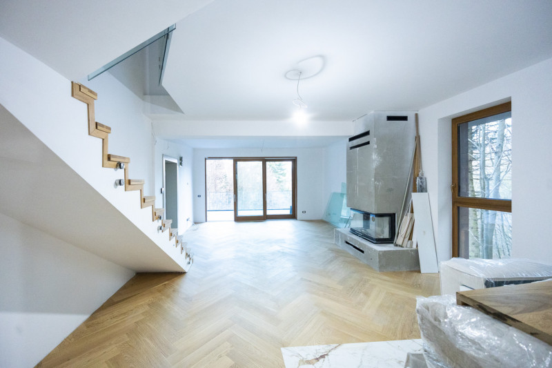 FORESTI SINAIA – Duplex Penthouse | Lux autentic la înălțimea muntelui 
