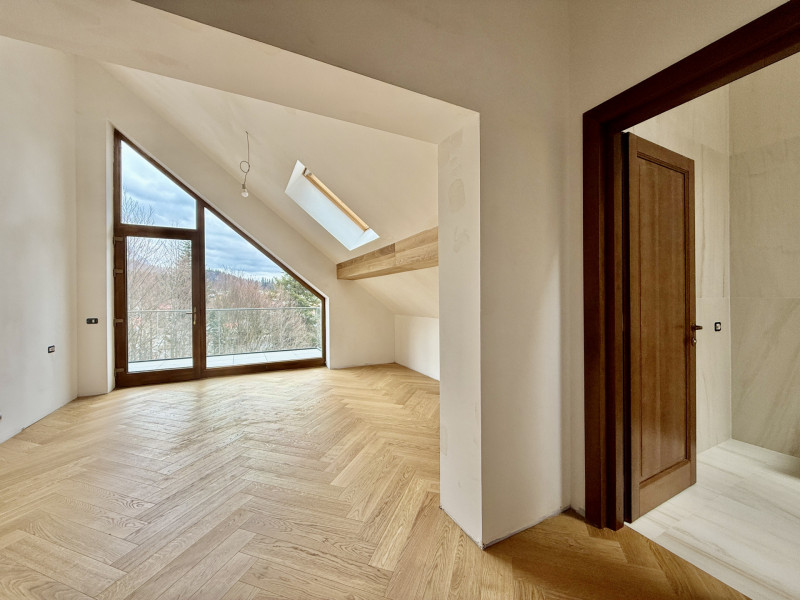 FORESTI SINAIA – Duplex Penthouse | Lux autentic la înălțimea muntelui 