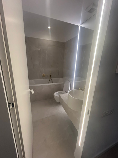 Închiriere apartament de 2 camere Cortina North- Pipera