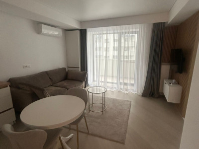 Închiriere apartament de 2 camere Cortina North- Pipera