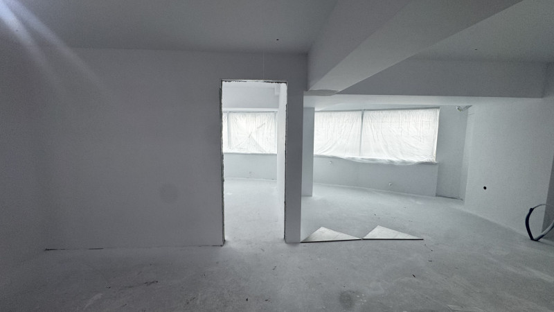 Vânzare apartament de 3 camere Unirii