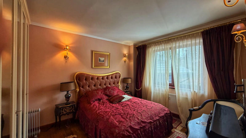 Apartament 3 camere, finisaje unice,  cu terasă, vedere la pârtie 